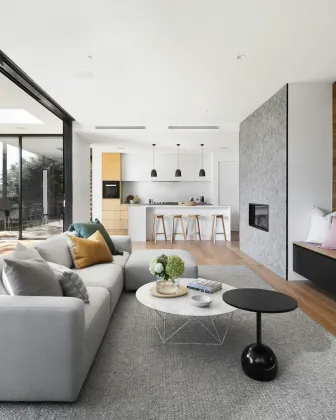 Vivienda luminosa con cocina conectada al espacio de día